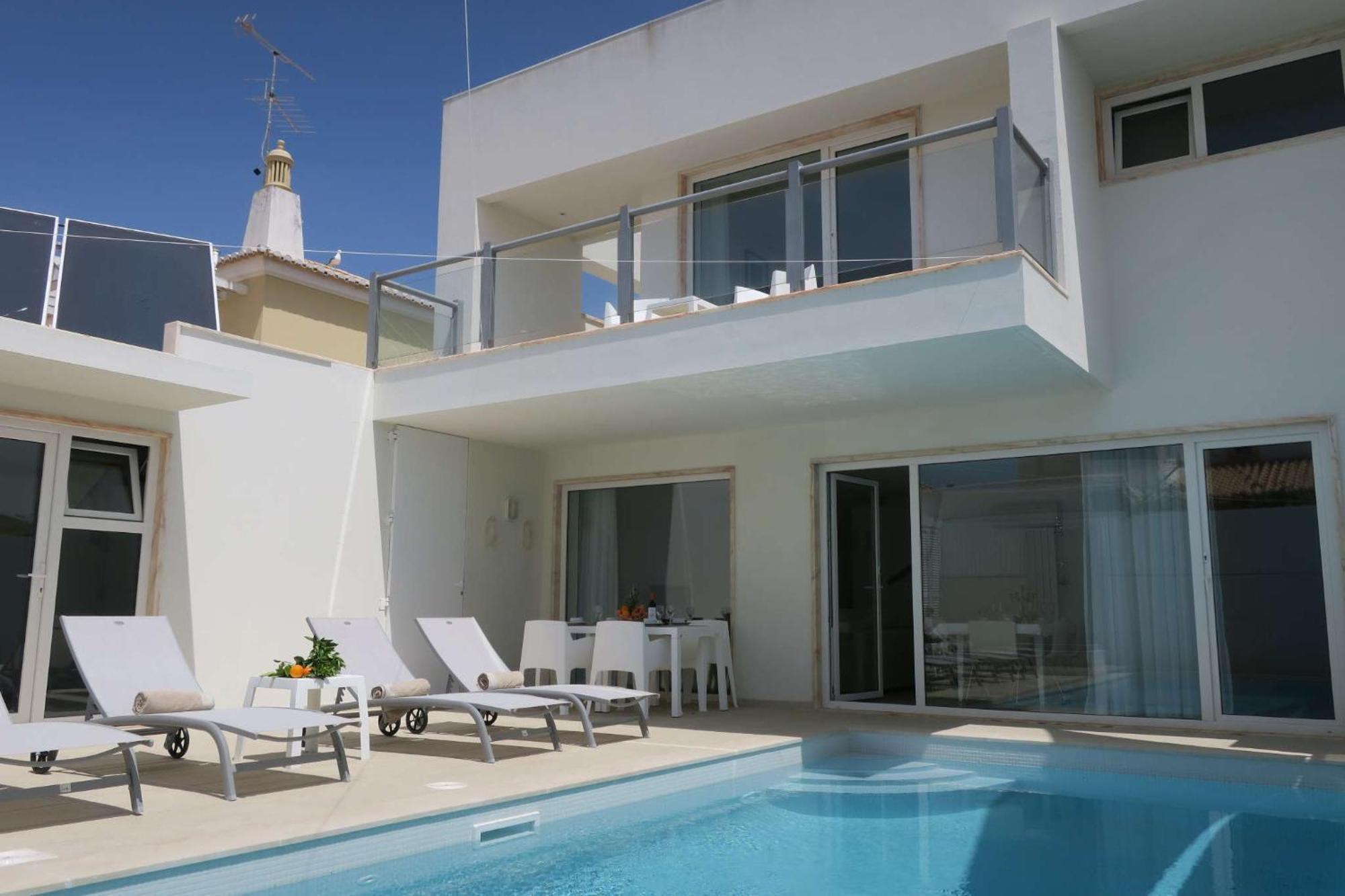 Casa Mirantina *